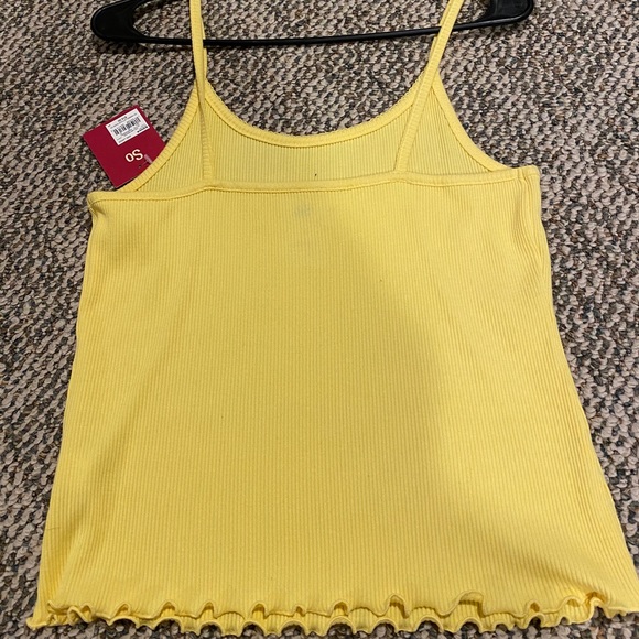 S.O. Yellow strap tank top with tags - Picture 2 of 3